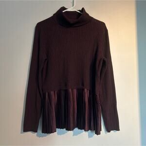 Nike West Knit Turtleneck Sweater with Pleated Satin – Purple, Women’s Large